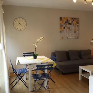 Apartment Central Yellow Apartment, Brussels